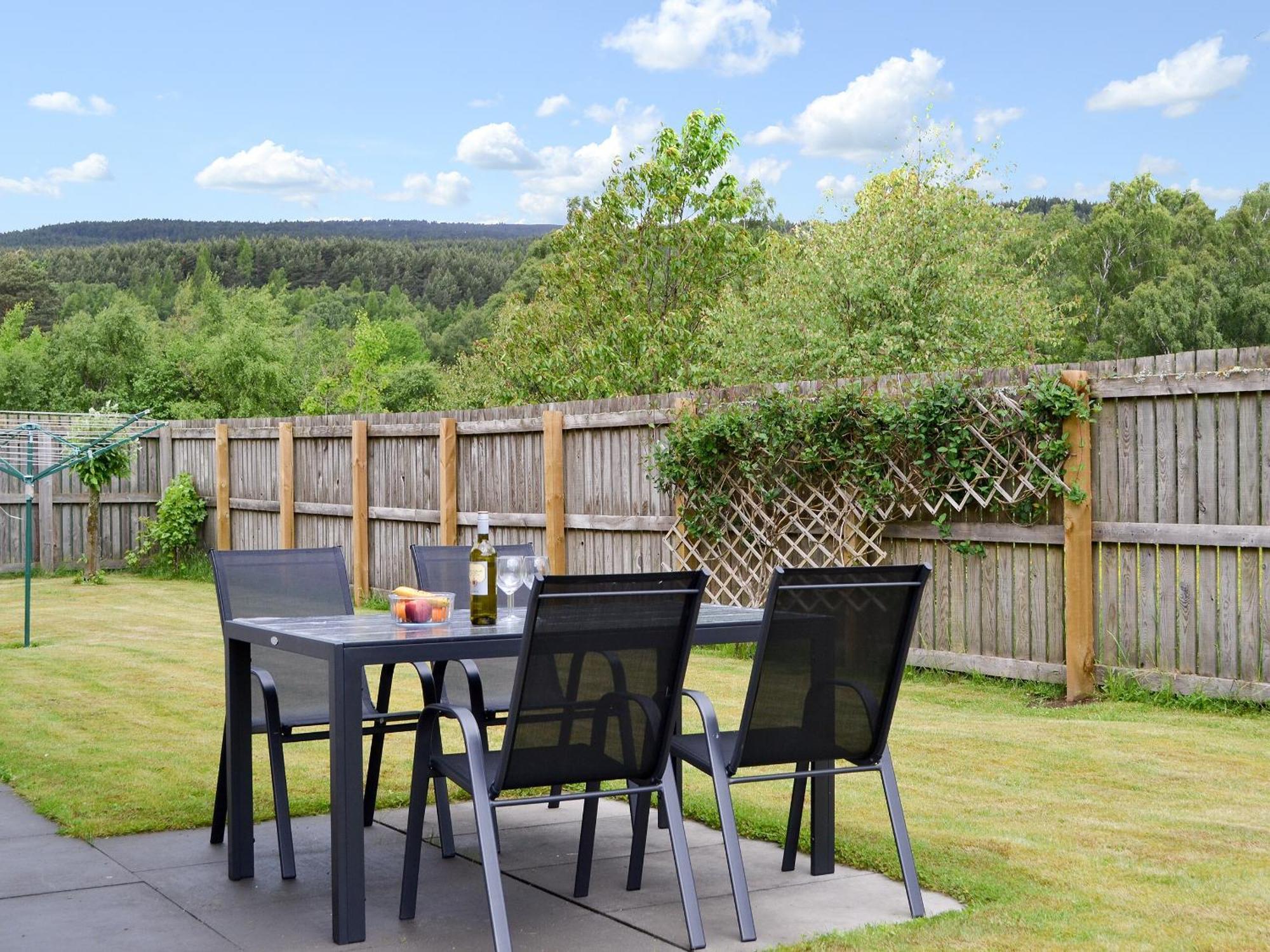 Stags Neuk Villa Авимор Екстериор снимка